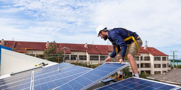 Instalace fotovoltaických panelů Woltair